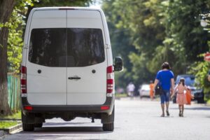 minibus solution idéale pour voyages groupés